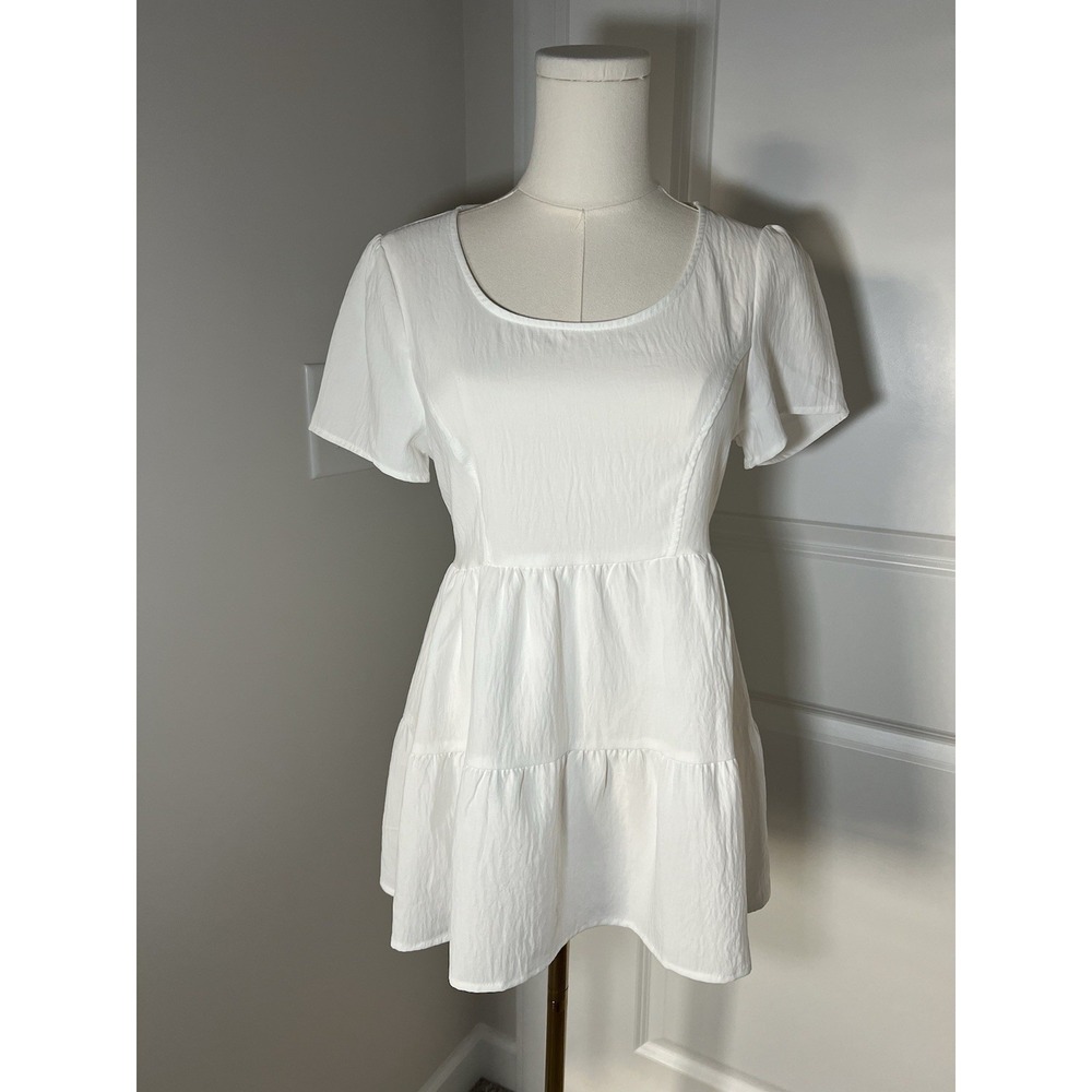 Women's White Peplum Blouse Top Gilli Size Small Short sleeve‎